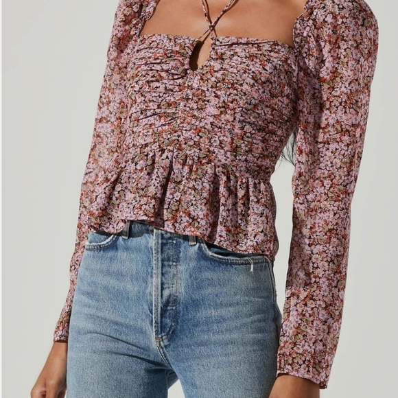 Floral Long Sleeve Women's Top - Picture 4 of 4